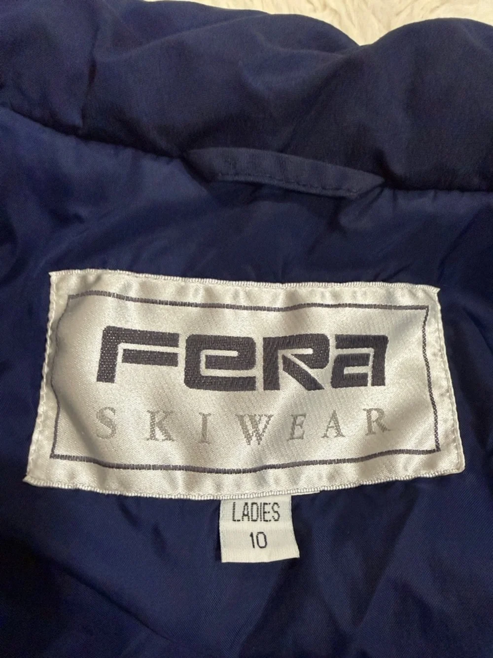 Vintage Fera Skiwear Ski Jacket Coat Women’s‎ Size 10 Navy/Black/White